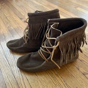 High top Moccasins